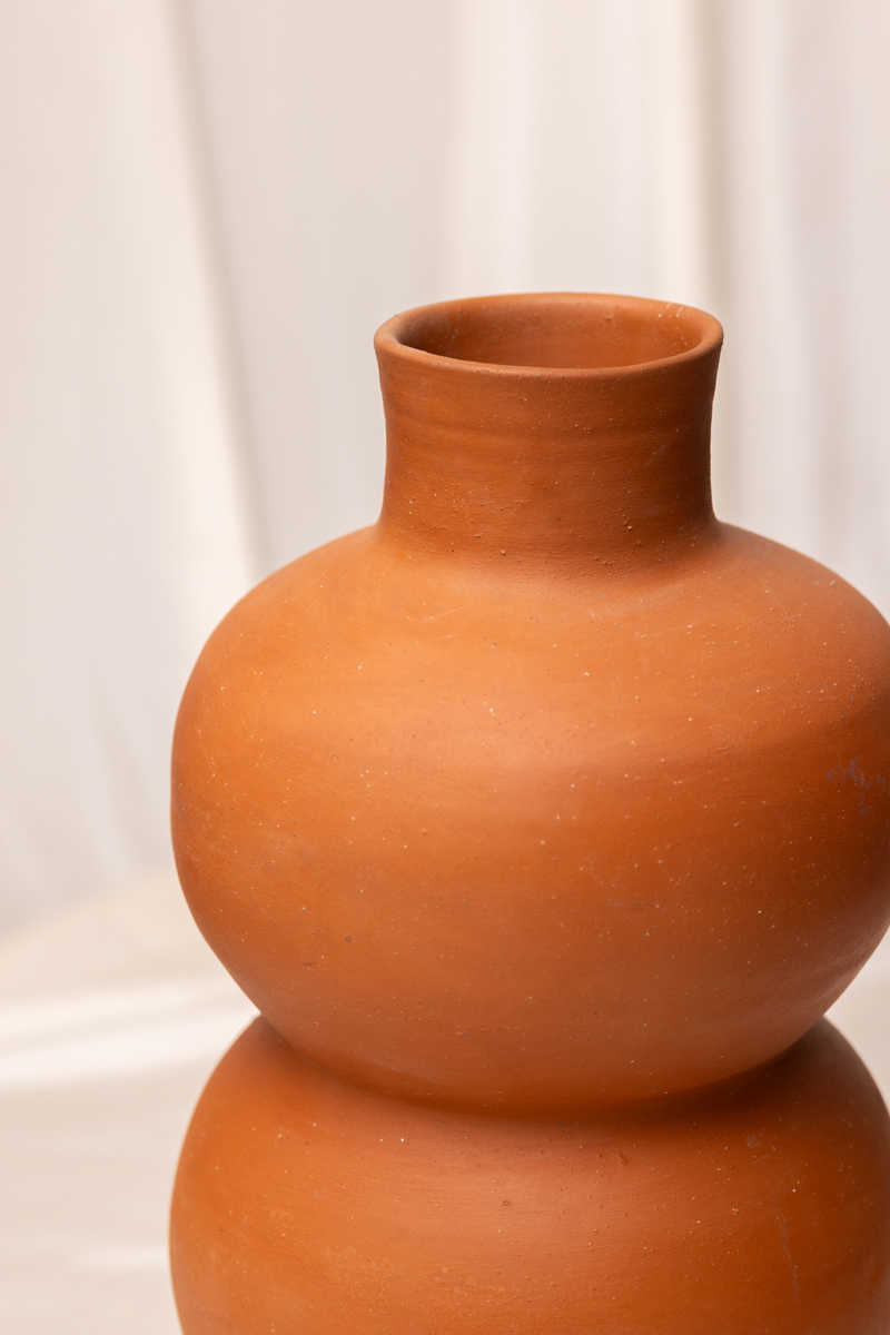 SIGIA - Double Bubble Terracotta Vase - Image 3