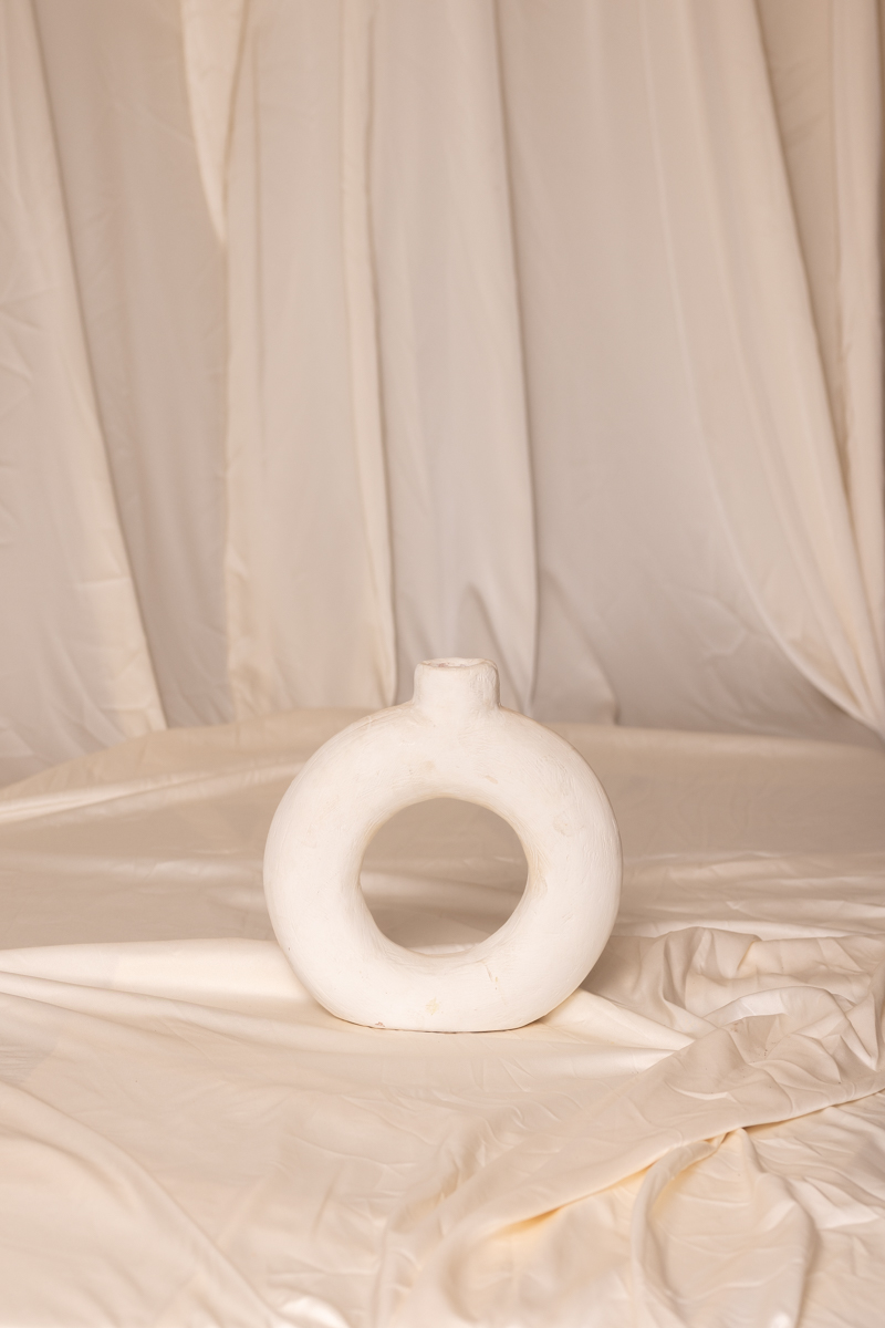 SOLENE - Sculptural Donut Vase - Image 4