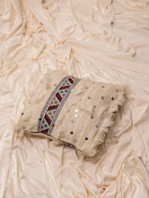 ÉCLAT - Sequin Berber Cushion